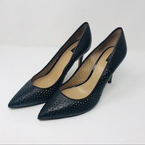 G.I.L.I Black Pumps Heels Got It Love It